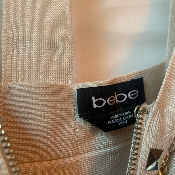 Dress - Picture 3 of 6